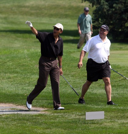 President Obama golfs at Farm Neck Golf Club, Oak Bluffs, United States - 24 Aug 2009