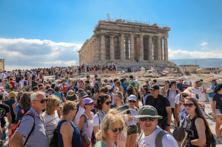 Overcrowded Thousands Tourists Visitors During Morning Editorial Stock ...