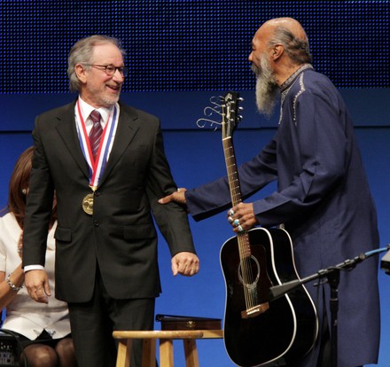 Steven Spielberg receives 2009 Liberty Metal in Philadelphia, Pennsylvania - 08 Oct 2009