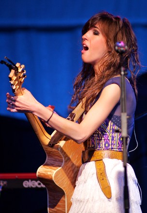 Kate Voegele Performs, Fort Lauderdale, Florida, United States - 22 Jun 2010