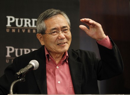Negishi talks after winning Nobel Prize for Chemistry in West Lafayette, Indiana, United States - 06 Oct 2010