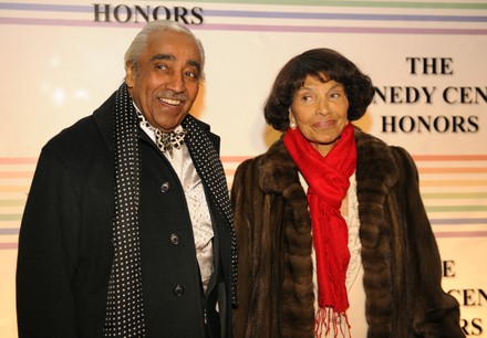 Rep. Rangel arrives for Kennedy Center Honors Gala in Washington DC, District of Columbia, United States - 05 Dec 2010