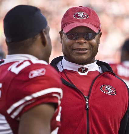 Mike Singletary editorial stock photo. Image of national - 74623663