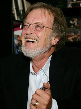 Bernard Cornwell promoting his book 'The Fort' at Waterstones, Oxford, Britain - 19 Oct 2010