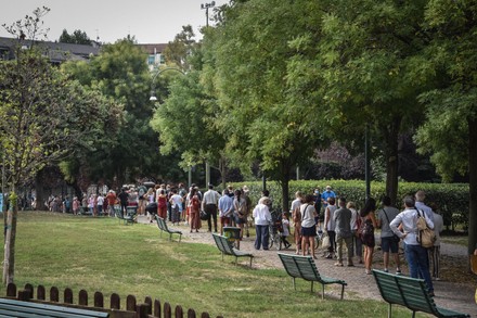 Long queues in Milan for last farewell to Emergency founder Gino Strada, Italy - 22 Aug 2021