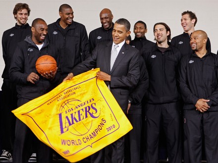 Obama And LA Lakers Visit Boys And Girls Club In DC, Washington, District of Columbia, United States - 13 Dec 2010