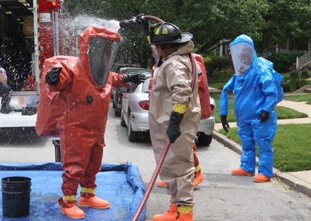 20 Ammonia gas leak Stock Pictures, Editorial Images and Stock Photos