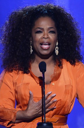 how did oprah winfrey became a talk show host