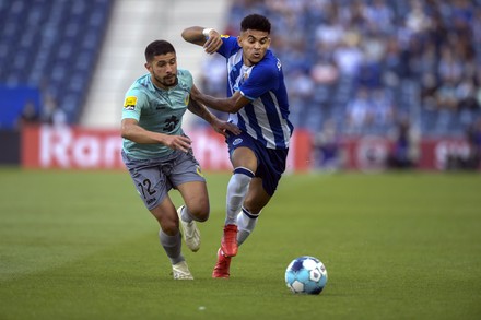 __COUNT__ FC Porto Vs Arouca, Portugal - 28 Aug 2021 Stock Pictures ...