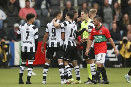 Heracles Almelo V N.E.C. Nijmegen, Dutch Eredivisie, Almelo ...