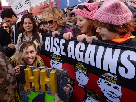 Miley Cyrus, Jane Fonda and Francis Fisher join Women's March in Los Angeles, California, United States - 21 Jan 2017