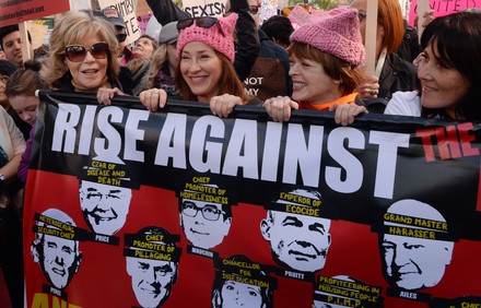 Jane Fonda, Francis Fisher and Ricki Lake join Women's March in Los Angeles, California, United States - 21 Jan 2017