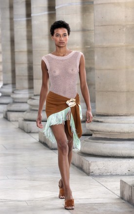 Veronique Leroy Fashion in Paris, France - 30 Sep 2017