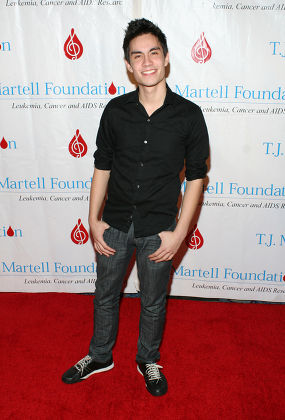 T.J. Martell Foundation host the 35th Annual Gala, New York, America - 27 Oct 2010