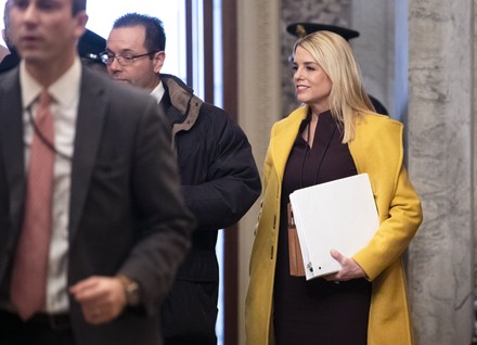 500 Pam bondi Stock Pictures, Editorial Images and Stock Photos