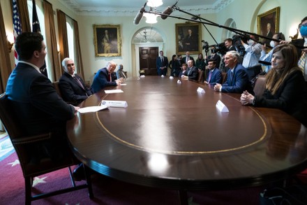 Trump Meets with Recovered Covid-19 Patients in Cabinet Room, Washington, District of Columbia, United States - 14 Apr 2020