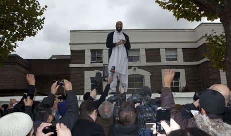 Muslim Cleric Abu Izzadeen Leaves Pentonville Prison, London, Britain - 28 Oct 2010