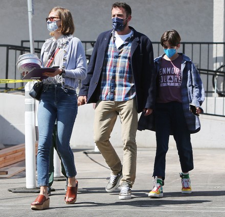 Ben Affleck and children strolling in Los Angeles, California, USA - 16 Sep 2021