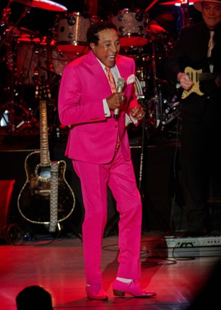 Smokey Robinson In Concert, Greek Theatre, Los Angeles, California, USA ...