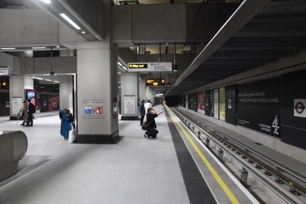 250 Northern Line Extension Stock Pictures, Editorial Images And Stock 