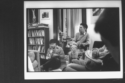 Writer/child psychiatrist Robert Coles, sitting w. Harvard students in his American Light class., Cambridge, Massachusetts, USA - 26 Nov 1990