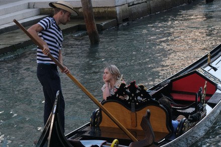 Exclusive -  'The Honeymoon' onset filming, Venice, Italy - 27 Sep 2021