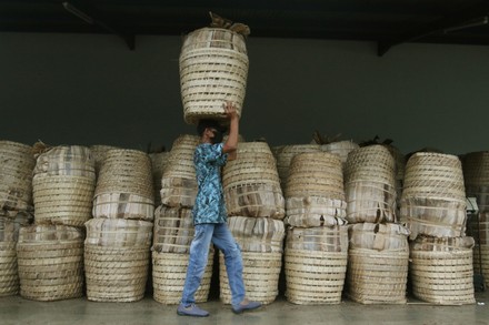 250 Tobacco warehouse Stock Pictures, Editorial Images and Stock Photos ...