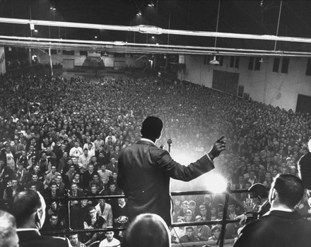 23 1964 college football Stock Pictures, Editorial Images and Stock