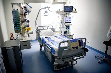 250 Ic Beds Stock Pictures, Editorial Images And Stock Photos 