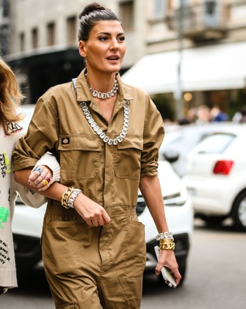 Street Style, Milan Fashion Week, Italy - 25 Sep 2021
