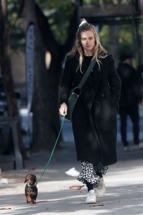 Exclusive - Cressida Bonas walks her dog in Notting Hill, London, UK - 12 Oct 2021