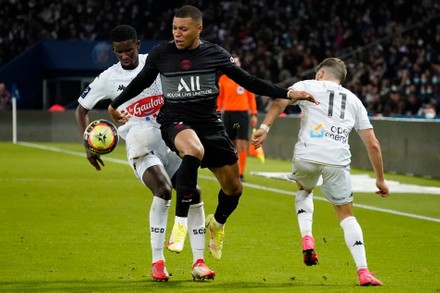 Kylian Mbappe Psg Slips Between Mohamed Editorial Stock Photo - Stock ...