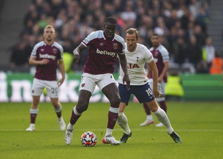 Hammerhead West Ham Mascot Editorial Stock Photo - Stock Image ...