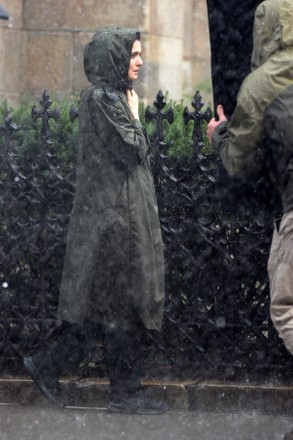 'Dead Ringers' on set filming, New York, USA - 25 Oct 2021