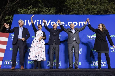President Biden campaigns for Terry McAuliffe in Virginia, Arlington, Virginia, USA - 26 Oct 2021