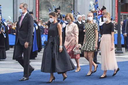 Queen Letizia Princess Sofia Awaits 29th Editorial Stock Photo - Stock ...