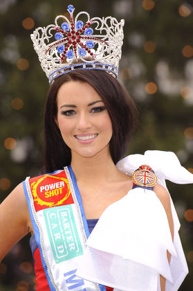 Amy Carrier is crowned Miss Great Britain, Trafalgar Square, London, Britain - 06 Dec 2010