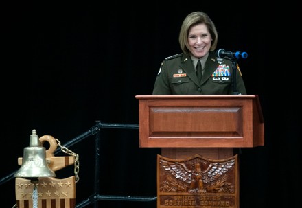 Us Army Gen Laura J Richardson - Foto de stock de contenido editorial