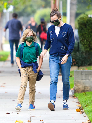 Jennifer Garner runs errands, Los Angeles, California, USA - 04 Nov 2021