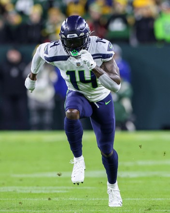 GREEN BAY, WI - NOVEMBER 14: Seattle Seahawks wide receiver DK