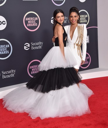 American Music Awards 2021: Arrivals and Red Carpet Photos