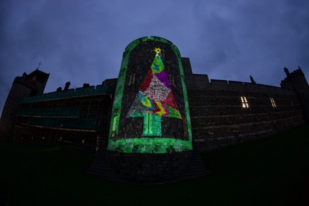 Garter Tower Christmas Illuminations at Windsor Castle, Windsor ...