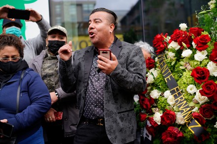 Vicente Fernandez memorial flowers on the Hollywood Walk of Fame, Los ...