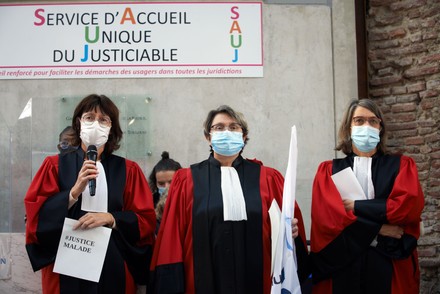 Court Clerks, Lawyers And Magistrates On Strike United For More Means For The Justice System, Toulouse, France - 15 Dec 2021