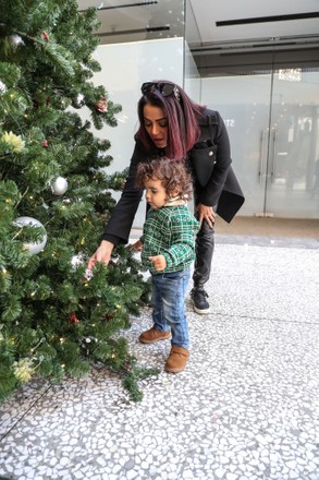 Exclusive - 'Shahs of Sunset' star Golnesa Gharachedaghi and son Elijah go Christmas shopping, Los Angels, California, USA - 17 Dec 2021