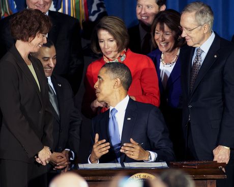 US President Barack Obama signs the 'Don't Ask, Don't Tell' Repeal Act of 2010, Washington DC, America - 22 Dec 2010