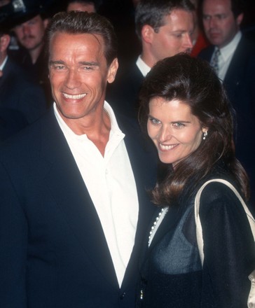 Various, Arnold Schwarzenegger and Maria Shriver Officially Divorced