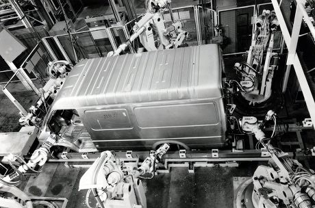 4 Mechanical assembly line Stock Pictures, Editorial Images and Stock ...