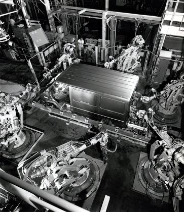 4 Mechanical assembly line Stock Pictures, Editorial Images and Stock ...