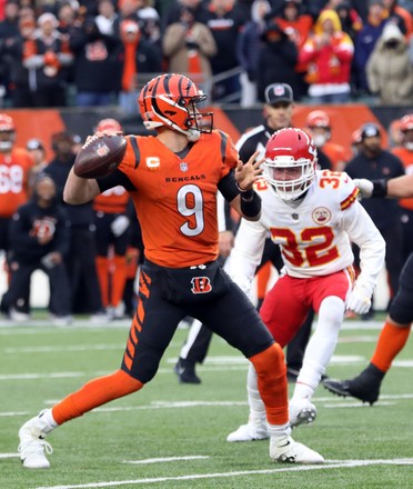 CINCINNATI, OH - JANUARY 02: Cincinnati Bengals quarterback Joe